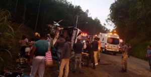 Quince heridos en accidente de autobús vía Jarabacoa-La Vega