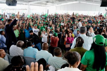 Leonel: El pueblo está convencido problemas no se resolverán ahora