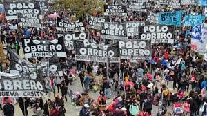 ARGENTINA: Miles de personas protestan por la pobreza