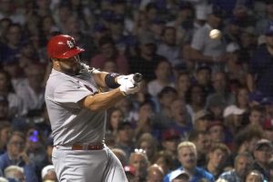 Albert Pujols se acerca cada vez más a los 700 cuadrangulares