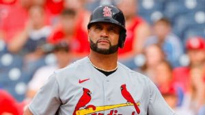 Se agota tiempo de Albert Pujols para alcanzar los 700 jonrones