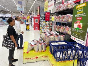 Miles se beneficiaron de ventas en supermercados, dice el Inespre