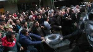 ARGENTINA: Disturbios por medida contra la vice Cristina Fernández