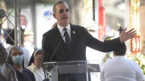 Abinader pide a Virgen que siga protegiendo a Rep. Dominicana Abinader pide a Virgen que siga protegiendo a Rep. Dominicana