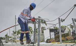 El Huracán Fiona afectó circuitos eléctricos en zonas del este de RD