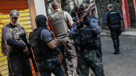 BRASIL: Mueren siete personas y detienen 26 en Río de Janeiro