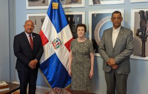 LAWRENCE: Alcalde, embajadora y cónsul discuten temas importantes para diáspora