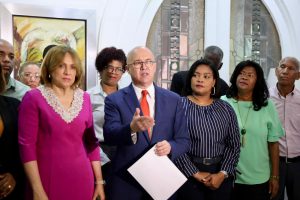 Domínguez Brito: Gobierno debe avergonzarse por no saber qué hacer Domínguez Brito: Gobierno debe avergonzarse por no saber qué hacer