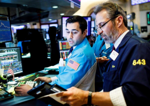 Wall Street cierra en rojo y el Dow Jones entra en mercado bajista