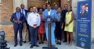 Senadores de Nueva York llaman Gobierno EEUU tratar crisis Haití