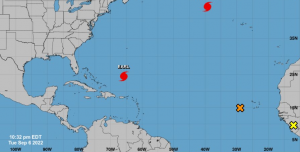 Earl se convierte en el segundo huracán de la temporada 2022