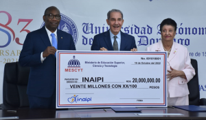 MESCYT dona RD$20 millones a UASD y INAIPI para 7 estancias