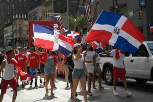 OPINION: Dominicanos lejos de su tierra