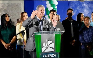 Leonel promete extensiones del ITLA en todos centros de la UASD Leonel promete extensiones del ITLA en todos centros de la UASD