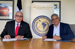 Consulado RD en Orlando y OLAS firman acuerdo de colaboración