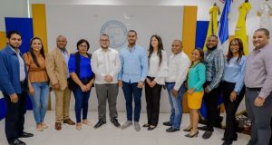 LA VEGA: Benefician a jóvenes para hacer estudios en Costa Rica