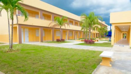 El MINERD autoriza al PLD a usar planteles en consulta del domingo