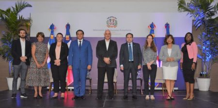 Gobierno RD lanza proyecto de control infecciones hospitalarias Gobierno RD lanza proyecto de control infecciones hospitalarias