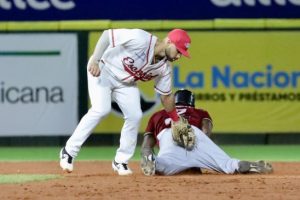 Leones y Aguilas obtienen sendas victorias en el beisbol profesional