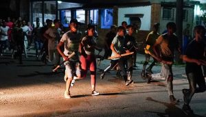 CUBA: Cuarta noche de protestas por colapso del sistema eléctrico
