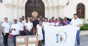 Voluntarios BCRD aportan ayuda a afectados por Fiona Hato Mayor