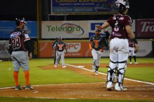 Juan Francisco conecta jonrón 83 y los Gigantes vencen a los Toros