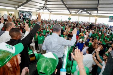 Leonel: Si no pueden resolver los problemas de RD “váyanse de ahí” Leonel: Si no pueden resolver los problemas de RD “váyanse de ahí”