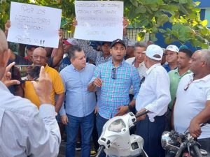 LA VEGA: Parceleros denuncian deterioro de los canales de riego