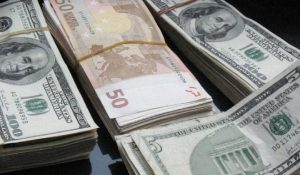 R.Dominicana recibió US$7.309 millones en remesas en 9 meses
