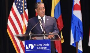 MIAMI: Adriano Espaillat abre  Conferencia Diáspora y Desarrollo