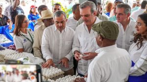 AZUA: Inespre abre mini mercado en el nuevo barrio  “Eco-Hábitat”