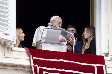 ROMA: El papa Francisco insta al diálogo entre Israel y Palestina
