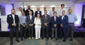 Autoridades dominicanas buscan organizar la movilidad eléctrica