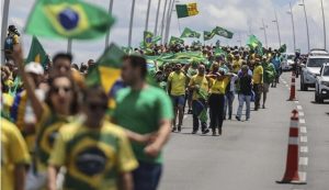 Brasil: Bajan bloqueos; equipos Lula y Bolsonaro adelantan  transición