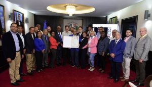 La Cámara de Diputados reconoce aportes del Conjunto Quisqueya