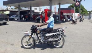 Crisis de combustible persiste en ciudades departamentales de Haití