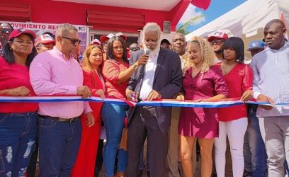 Hubieres pide Gobierno respete derechos indocumentados en RD Hubieres pide Gobierno respete derechos indocumentados en RD