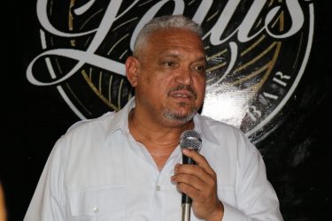 SANTIAGO: Dirigente dice hay «política agresiva» del Gobierno SANTIAGO: Dirigente dice hay «política agresiva» del Gobierno