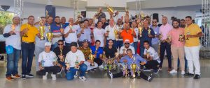 Santiago Country Club premia jugadores y equipos destacados