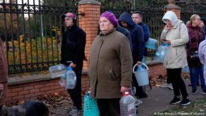 Kiev: Los servicios agua de gas y electricidad son restablecidos