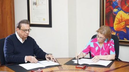 Amadita Laboratorio Clínico y la UNPHU acuerdan colaboración