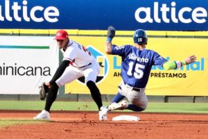 Licey vuelve a vencer a los Leones; Aguilas y Estrellas triunfan en RD