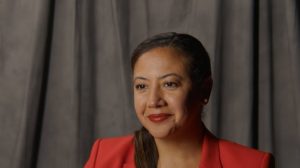 Dominicana Elizabeth de León dirige el Departamento de Vivienda de EU