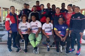 Pesistas dominicanos se preparan para Mundial de Halterofilia 2022