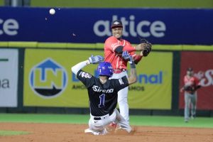 Licey, Aguilas y Toros ganan en el torneo de beisbol profesional RD