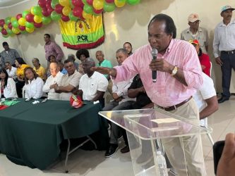 PCR juramenta dirigentes en provincia San Pedro Macorís PCR juramenta dirigentes en provincia San Pedro Macorís