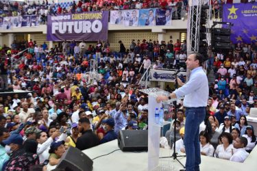 Abel Martínez acusa al Gobierno «falso» y de incumplir promesas Abel Martínez acusa al Gobierno «falso» y de incumplir promesas