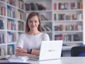 Forbes sitúa a TECH como »La mejor universidad online»