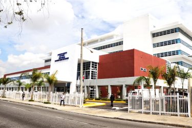 Piden casa de acogida a enfermos de cáncer viven en las provincias