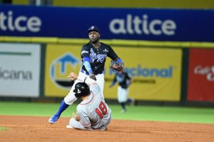 Licey y Aguilas clasifican al round robin; Gigantes y Estrellas ganan